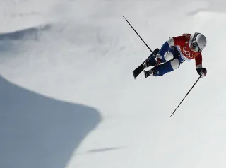 La francese Marie Martinod gareggia durante la finale dell'Halfpipe femminile di sci freestyle nell'undicesimo giorno dei Giochi olimpici invernali di PyeongChang 2018 al Phoenix Snow Park il 20 febbraio 2018 a Pyeongchang-gun, Corea del Sud. (Foto di Ryan Pierse/Getty Images) 